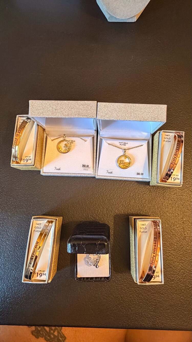 7 Piece Assorted New Jewelry Lot Featuring  Necklaces and Bracelets